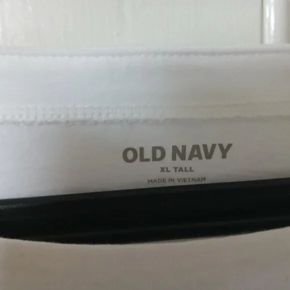 White boatneck long-sleeve tee women's XL like new - Picture 2 of 2